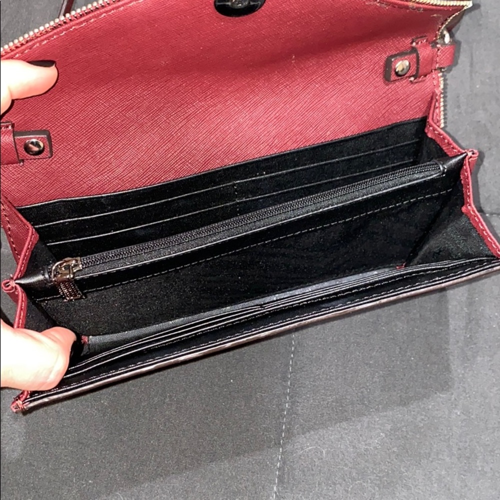 Rebecca Minkoff burgundy crossbody - Picture 3 of 7